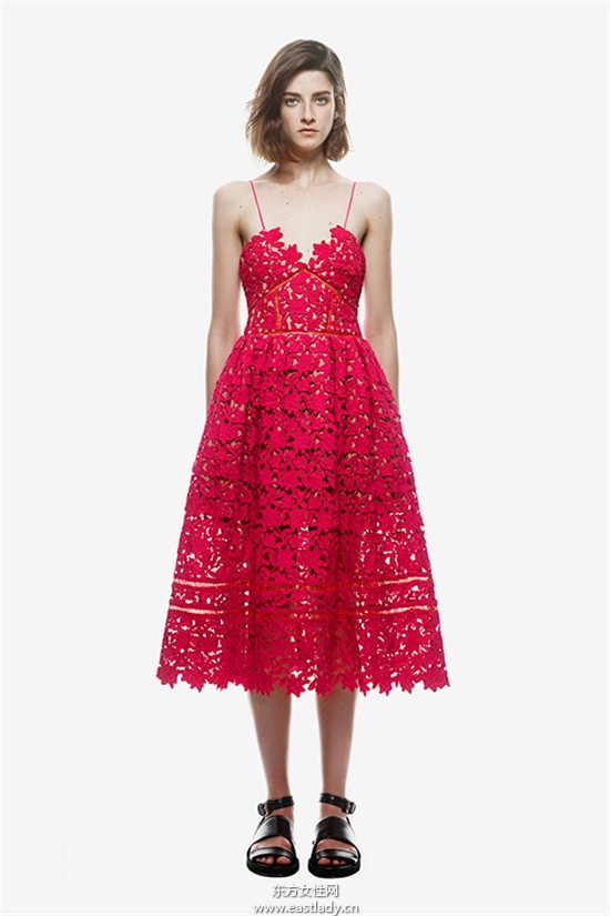 浪漫、优雅又充满女性魅力的服装