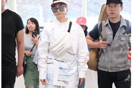 李宇春穿衣搭配