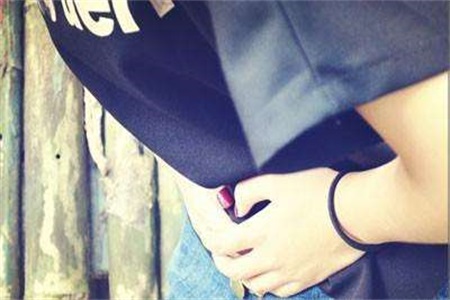 瑜伽初入门教学视频