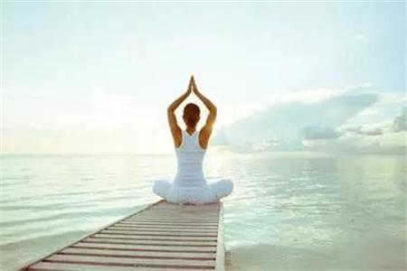 瑜伽初入门，除了体式，你更要知道的内在关系.jpg