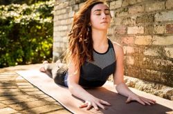 产后恢复瑜伽怎么做 产后练瑜伽的好处有哪些