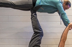 瘦胳膊的瑜伽减肥动作 这些动作可以瘦腿