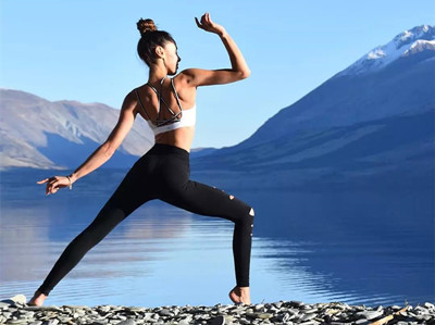 瑜伽练习精进秘诀，巧用瑜伽砖的六个体式：后篇