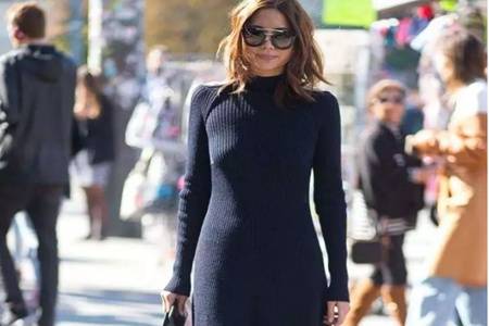 2020最流行裙子款式冬长裙，女生裙子和衣服搭配方法