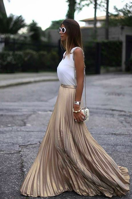 简简单单的百褶裙可甜美可帅酷