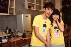 90后潮爸潮妈情侣装搭配 花样秀恩爱实力虐狗