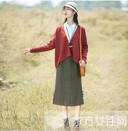 蓬蓬裙搭配什么上衣 长肉&腿型差有它都不怕