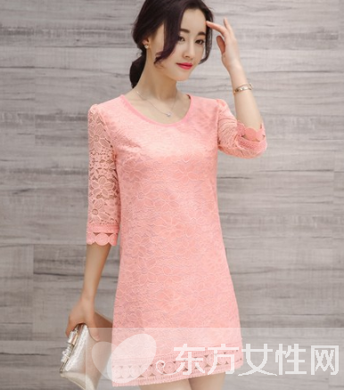 镂空让身体爱上呼吸 游走全身性感随之流露