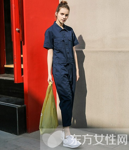 女性时尚服装 连体裤辣么美不会穿怎么行