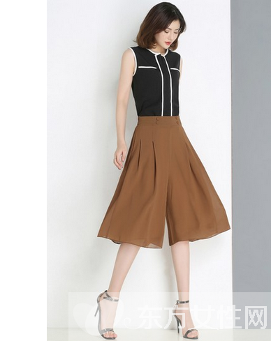 阔腿裤如何搭配上衣 尴尬腿型再也不敢作妖了