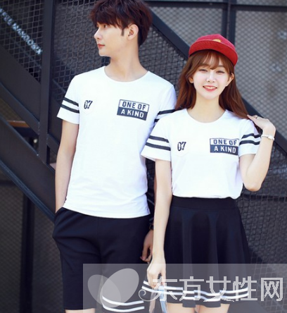 时尚男女穿搭 最深沉的爱就是变成另一个你