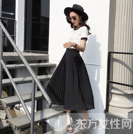 阔腿裤如何搭配上衣 尴尬腿型再也不敢作妖了