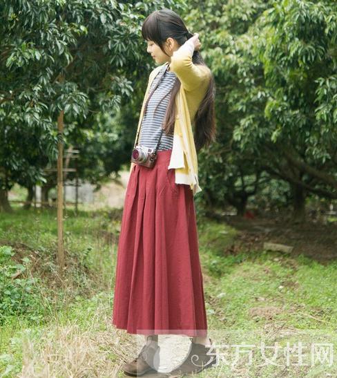 及踝长裙怎么穿好看 裙摆够长才是时髦正道