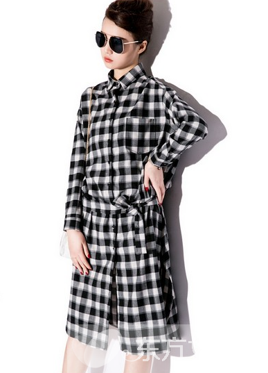 欧美达人街拍造型示范 浓烈的欧美风扑面而来