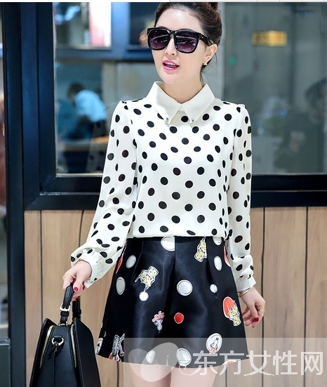 波点裙就该这么撞色 波点控的春天很抢眼