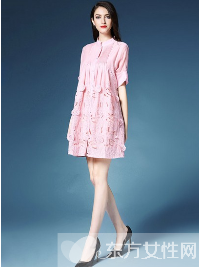 紧身连衣裙搭配方法 小肚腩和大粗腿统统藏起来