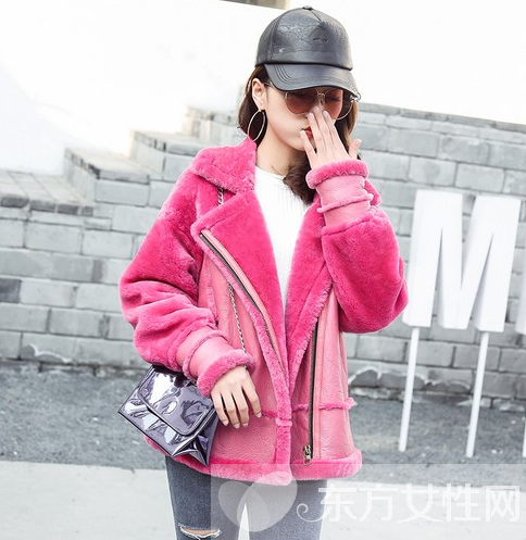 韩版外套搭配 短外套上线轻松搞定换季尴尬