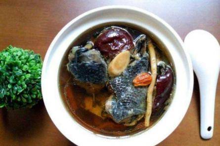 产后奶水质量不好，有什么好的催奶汤推荐？