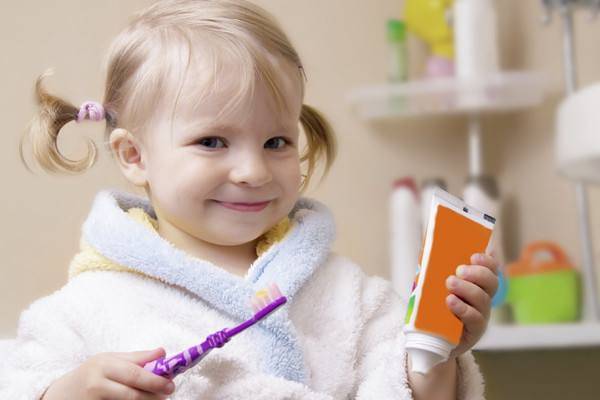 宝宝要如何刷牙 教你正确的方法