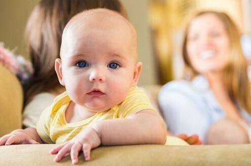 育儿常识 冬季婴儿不宜断奶