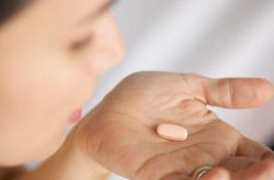 避孕那些事 揭口服避孕药的注意事项