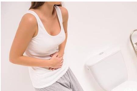 宫颈糜烂有什么症状和现象，女性宫颈发炎感染的早期表现