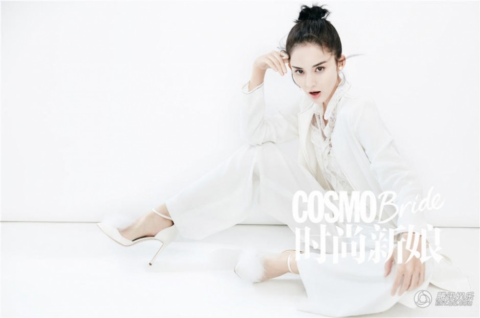 古力娜扎杂志封面大片曝光 眼神坚定不失温柔