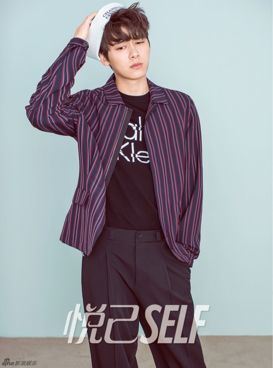 李易峰帅气杂志封面照 时尚演绎花美男style