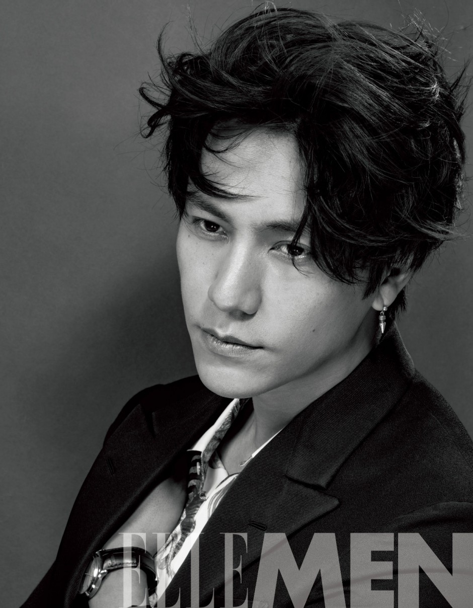 陈坤登杂志开年封面 简直是行走的画报