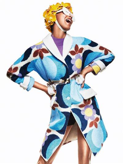 超模Lais Ribeiro杂志封面写真 演绎春装潮流穿搭