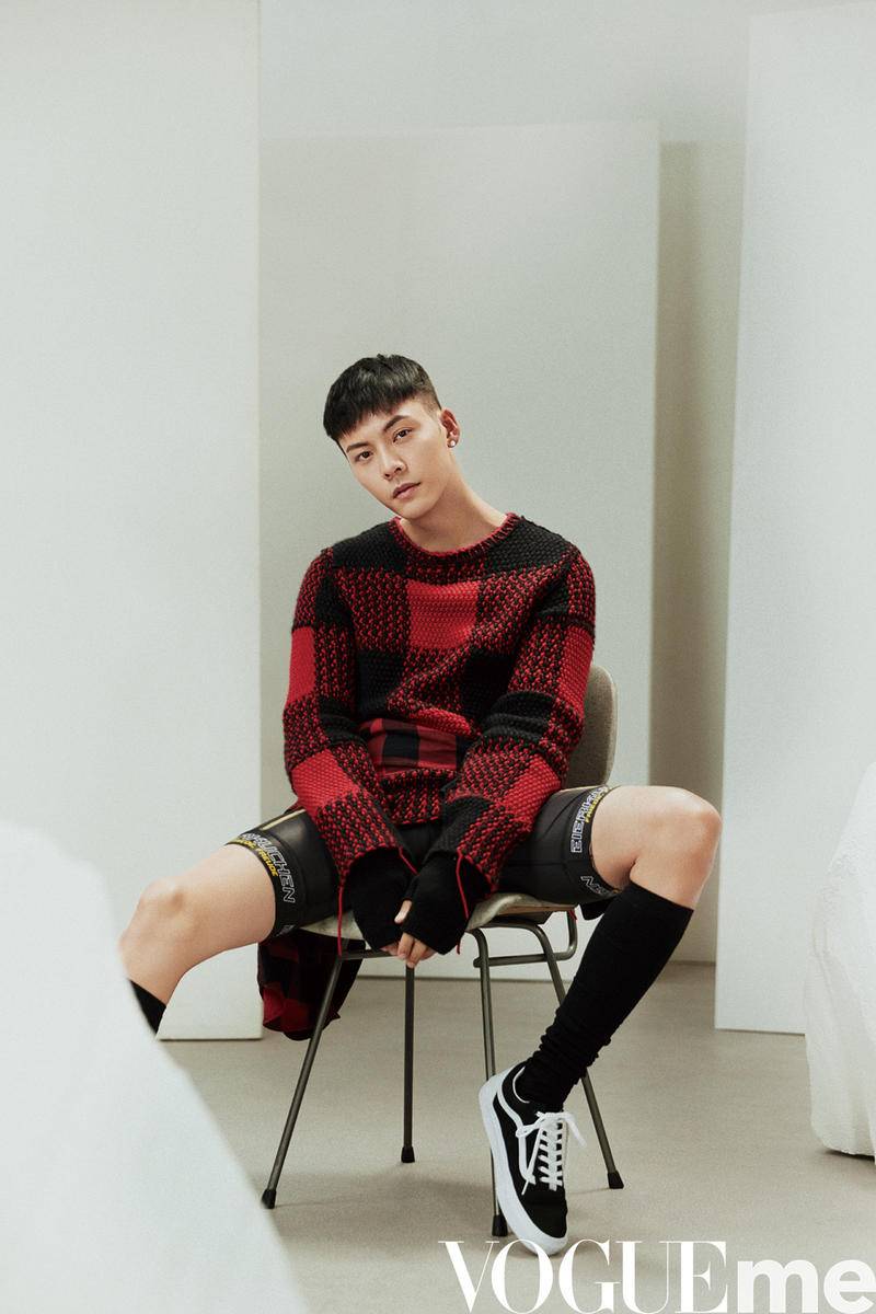 陈伟霆登《Vogue Me》封面大片 演绎个性独特风尚