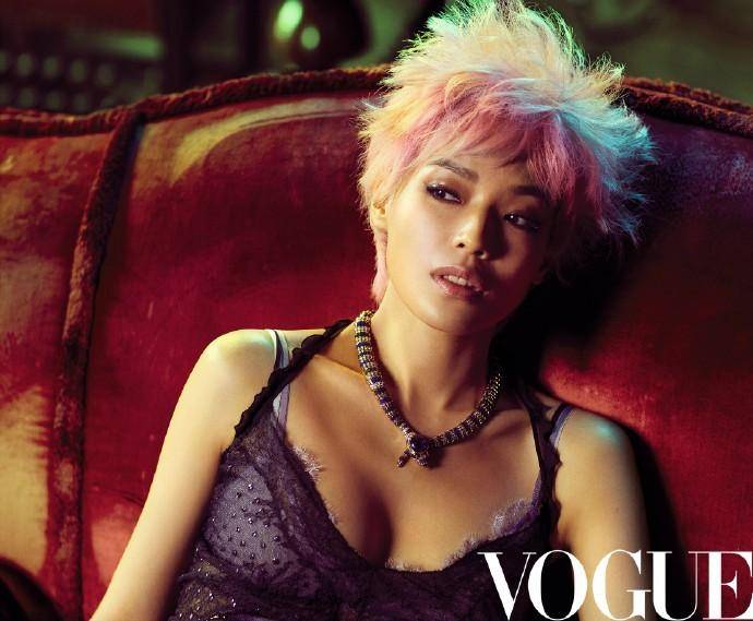 舒淇短发杂志封面大片 炫酷摇滚范儿十足