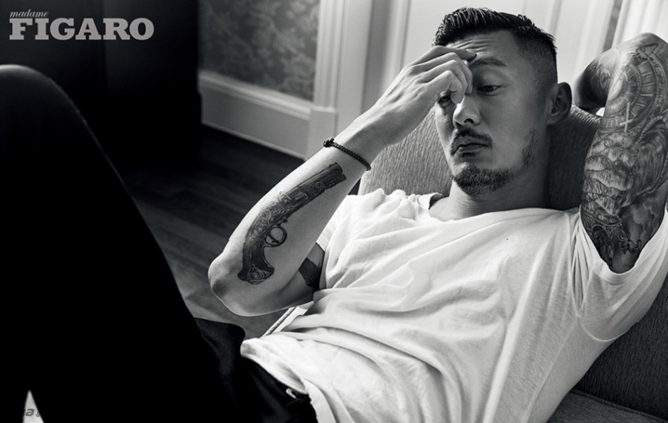 余文乐杂志封面大片 酷感造型尽显熟男魅力