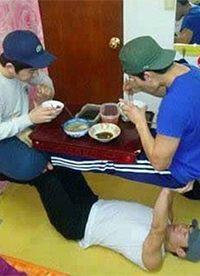 百年难得一见的人民好伙伴