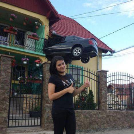 此人雌雄难辨啊，是男是女？