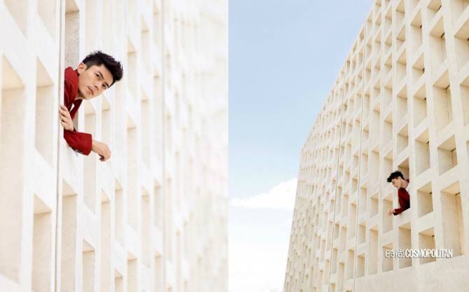 霍建华登《时尚COSMO》杂志封面 眼神深邃动人心弦