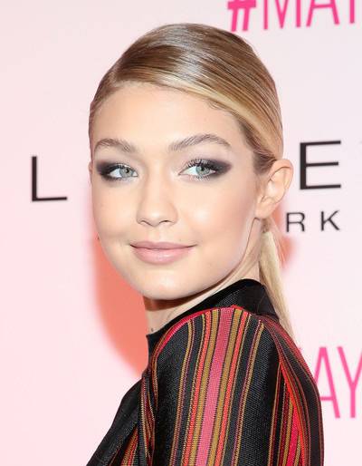 欧美女明星发型图片 女神级长发大放送