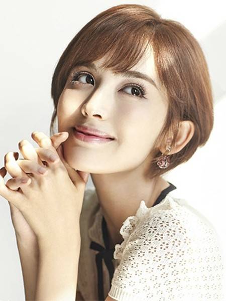 古力娜扎短发发型图片 齐耳短发成时尚新宠