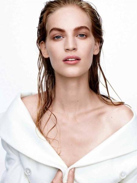 娱乐圈大油头发型走高 湿发油发谁最美