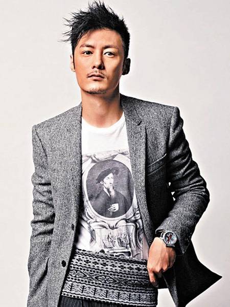 “六叔”余文乐发型史 子弹头短发显男士气质