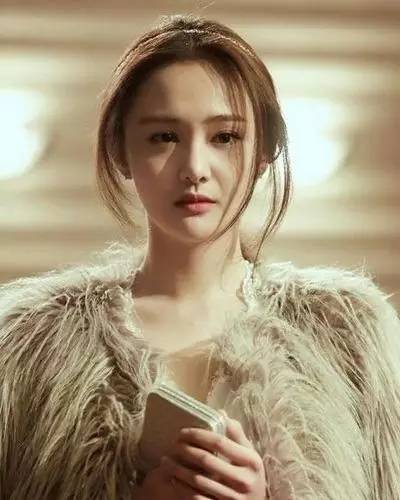 相爱穿梭千年郑爽发型大盘点 简直美到没朋友