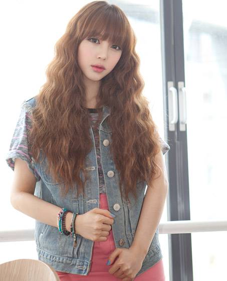 春季最流行长发发型 气质清新焕发时尚感