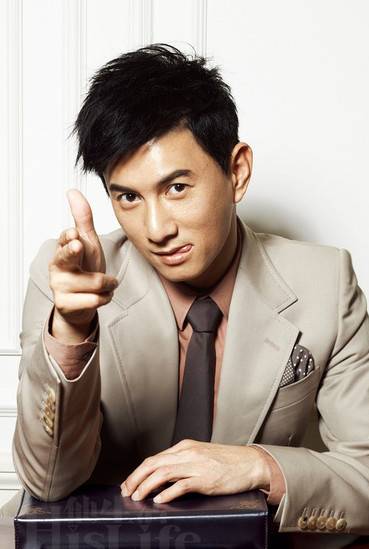 吴奇隆发型图片精选 示范男人帅气短发造型