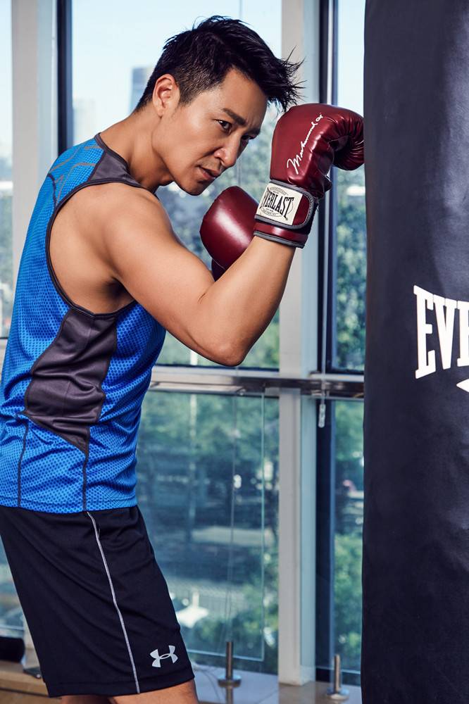 电视演员李宗翰最新写真 化身运动型男秀腹肌