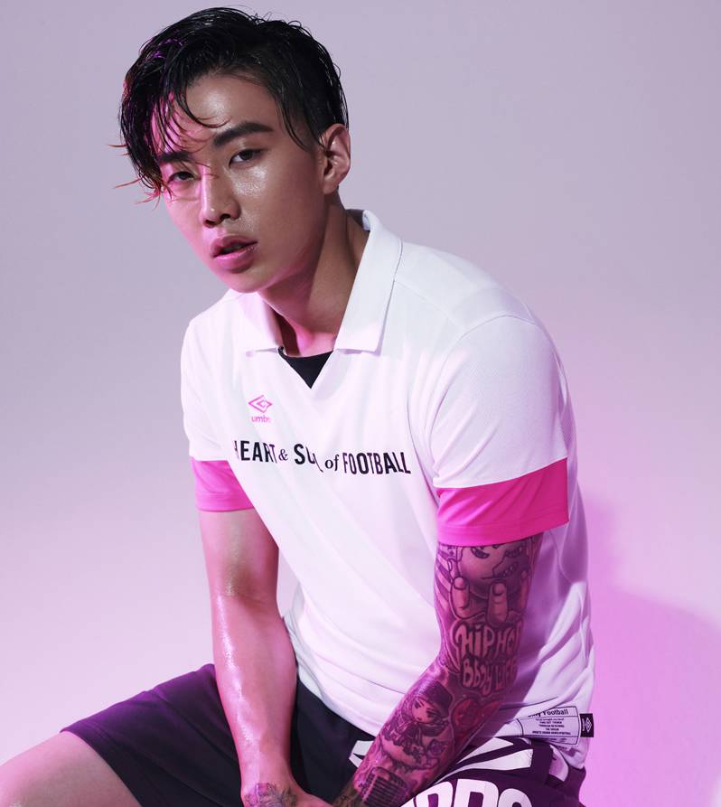 韩星朴宰范湿发发型写真 彰显狂野魅力