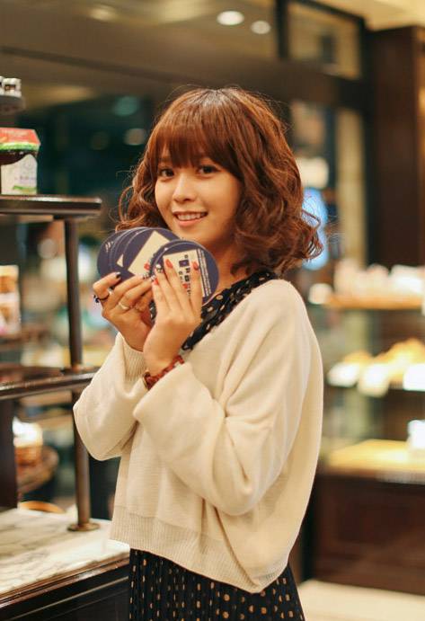 2016春季齐刘海发型图鉴 唯美修颜俏皮可爱