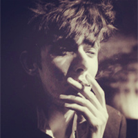 欧美男生超拽霸气抽烟头像图片