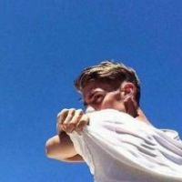 欧美帅气男生头像图片