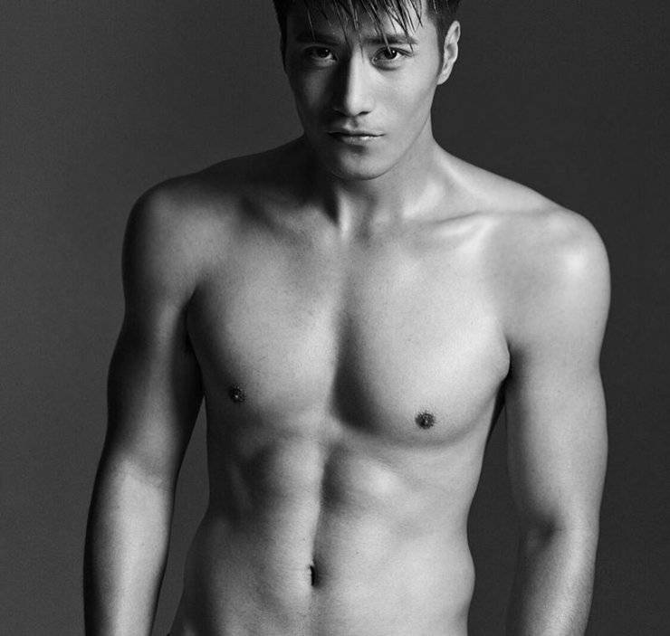 内地演员李晨浩腹肌写真尽显男性魅力