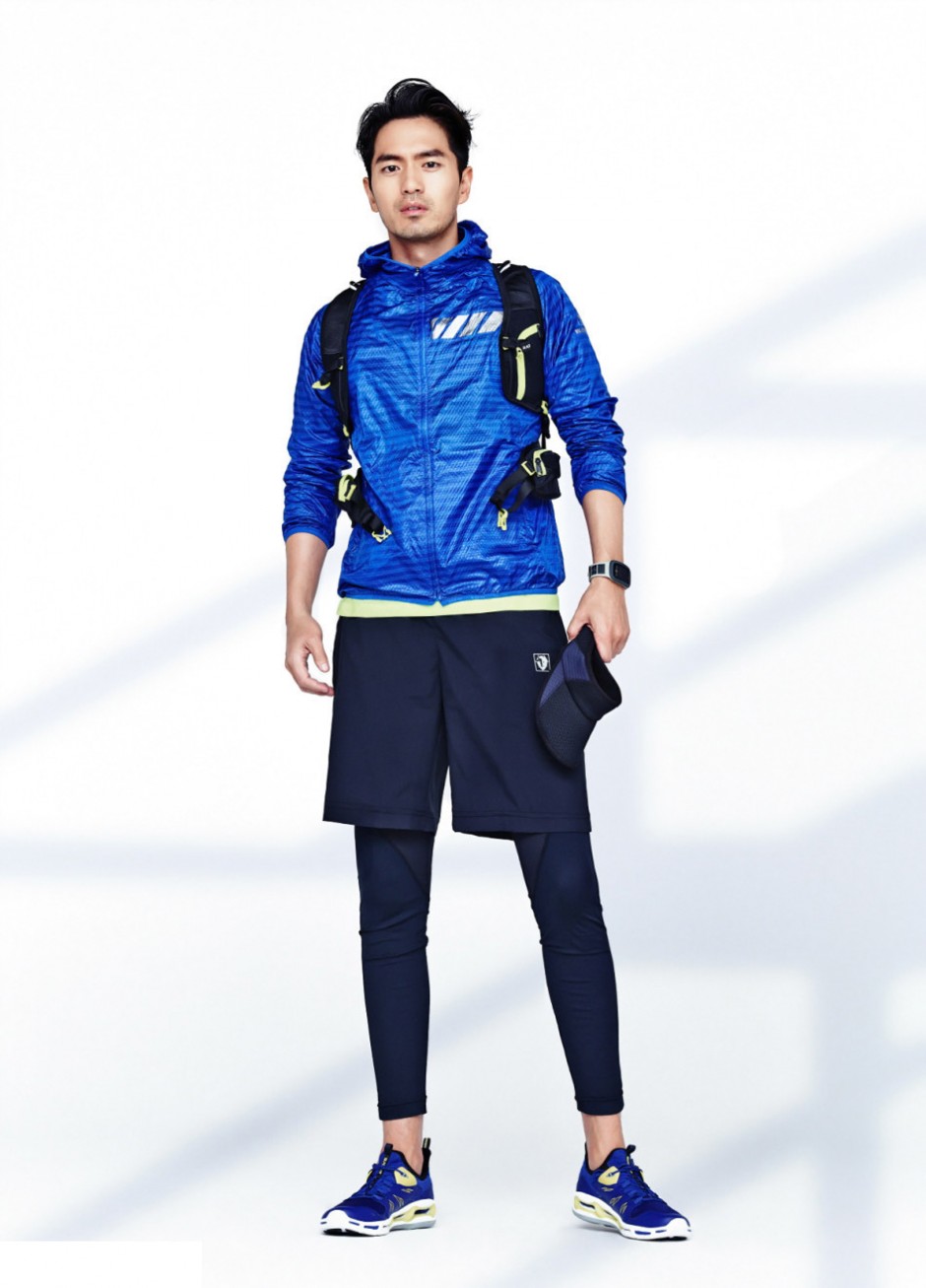 韩星李阵郁海报高清图 全方位展现硬汉本色